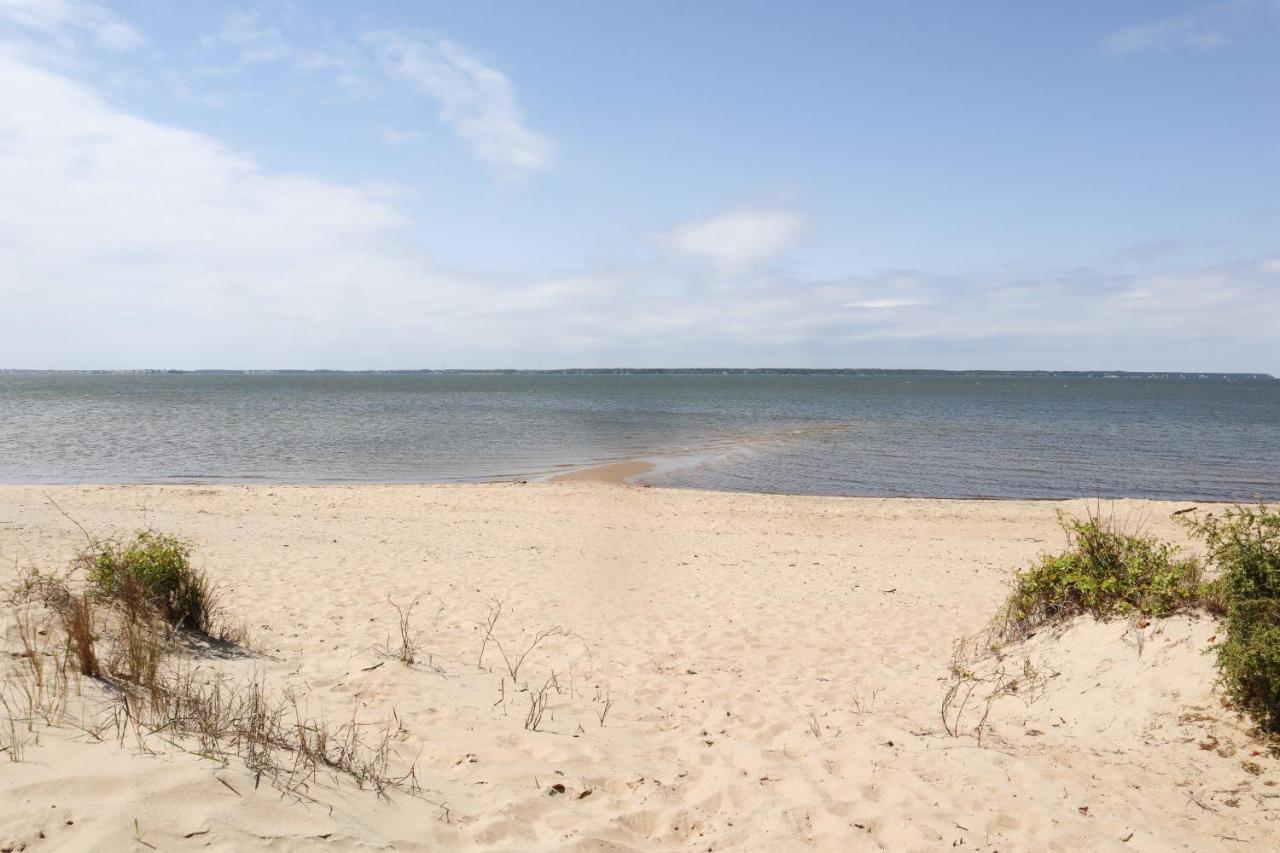 Gizmo'S Getaway Villa Nags Head Bagian luar foto