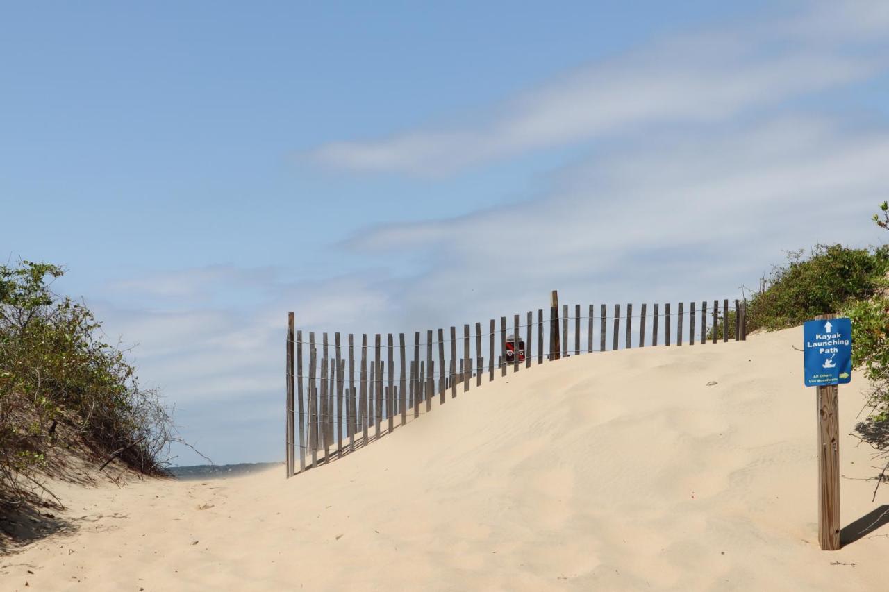 Gizmo'S Getaway Villa Nags Head Bagian luar foto