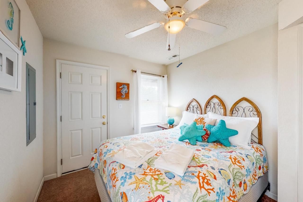 Gizmo'S Getaway Villa Nags Head Bagian luar foto